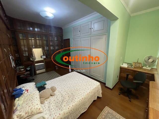 Casa, 4 quartos, 320 m² - Foto 31