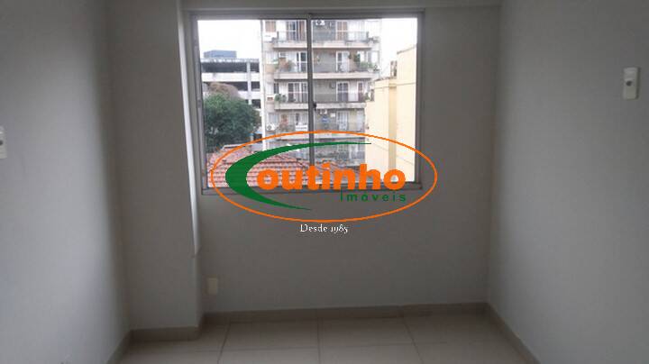 Apartamento à venda com 2 quartos, 65m² - Foto 15