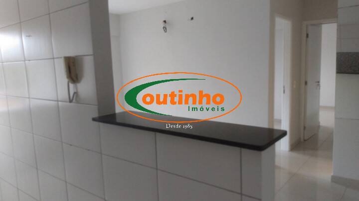 Apartamento à venda com 2 quartos, 65m² - Foto 21