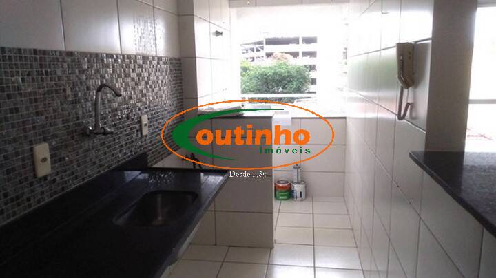 Apartamento à venda com 2 quartos, 65m² - Foto 20