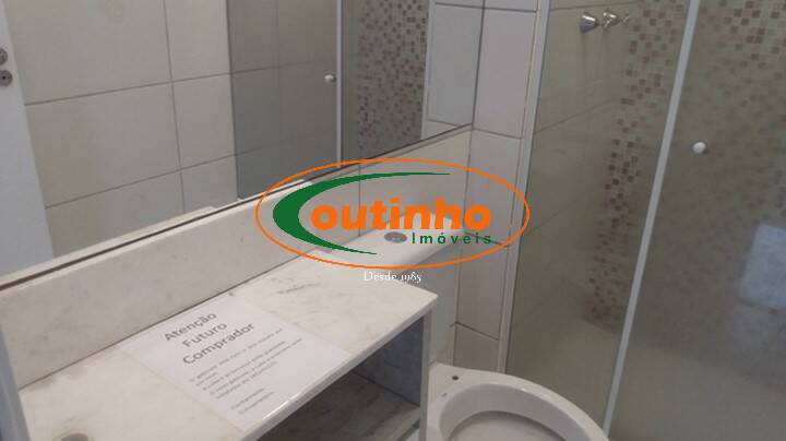 Apartamento à venda com 2 quartos, 65m² - Foto 18