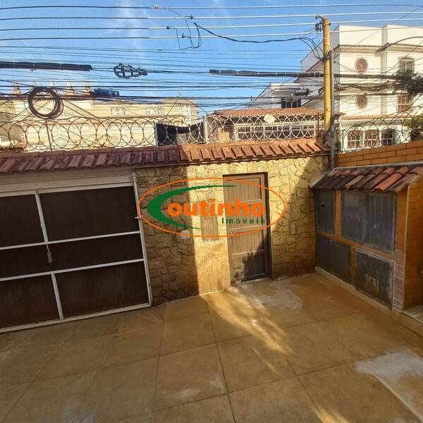 Casa, 4 quartos, 242 m² - Foto 3