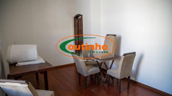 Casa, 4 quartos, 242 m² - Foto 5