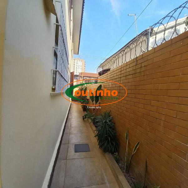 Casa, 4 quartos, 242 m² - Foto 15