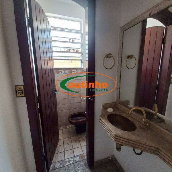 Casa, 4 quartos, 242 m² - Foto 25