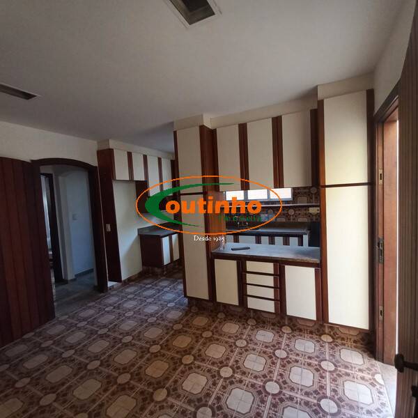 Casa, 4 quartos, 242 m² - Foto 26