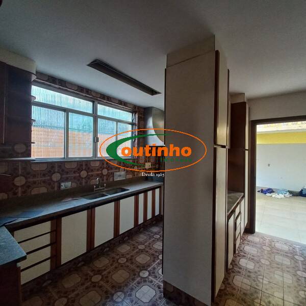 Casa, 4 quartos, 242 m² - Foto 27