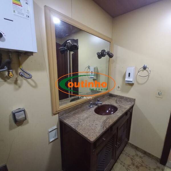 Casa, 4 quartos, 242 m² - Foto 34