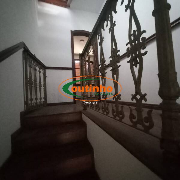 Casa, 4 quartos, 242 m² - Foto 31