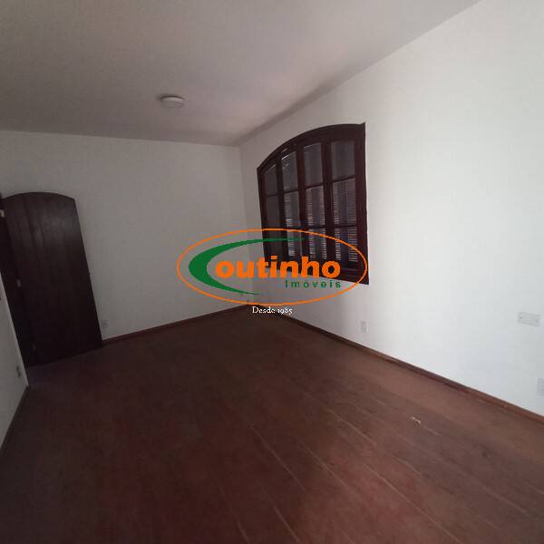 Casa, 4 quartos, 242 m² - Foto 44