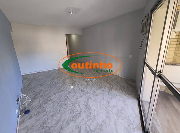 Apartamento à venda com 2 quartos, 102m² - Foto 6