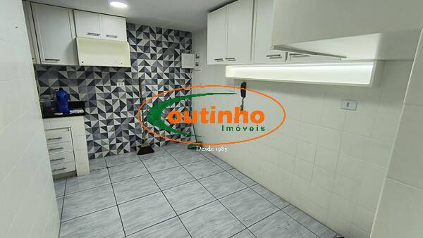 Apartamento à venda com 2 quartos, 102m² - Foto 25