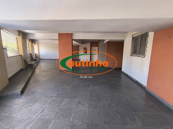 Apartamento à venda com 2 quartos, 102m² - Foto 45