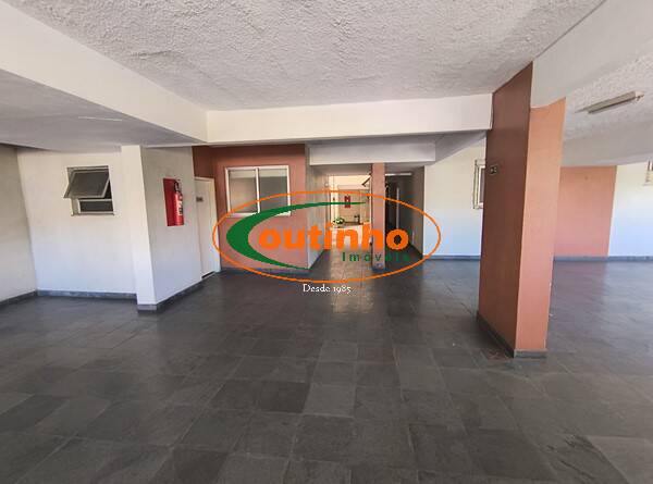 Apartamento à venda com 2 quartos, 102m² - Foto 44