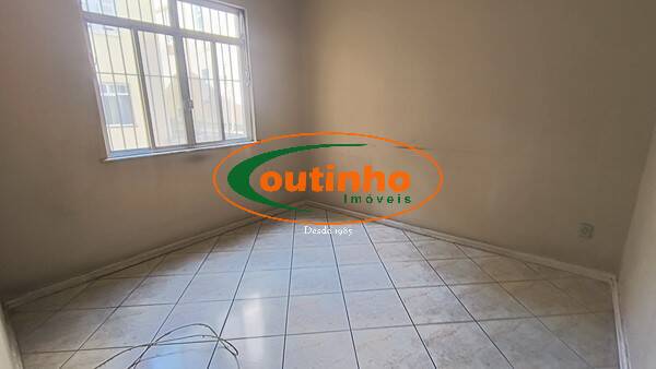 Apartamento à venda com 3 quartos, 96m² - Foto 8