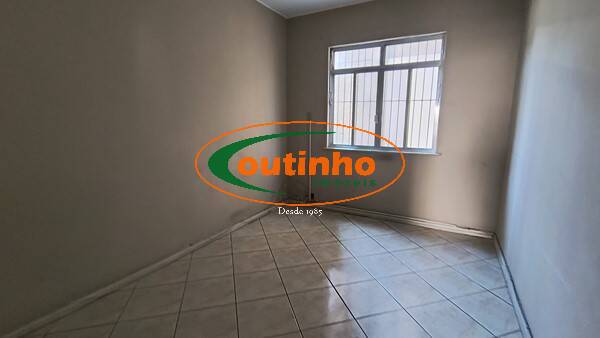 Apartamento à venda com 3 quartos, 96m² - Foto 10