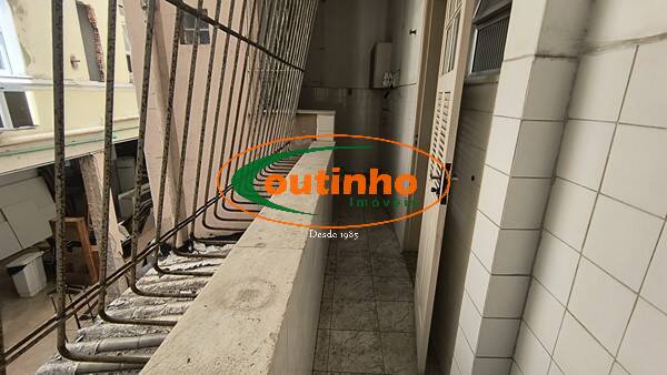 Apartamento à venda com 3 quartos, 96m² - Foto 22