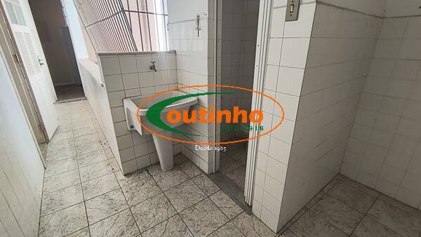 Apartamento à venda com 3 quartos, 96m² - Foto 28