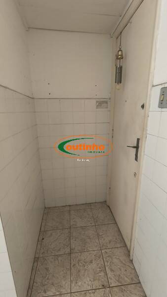 Apartamento à venda com 3 quartos, 96m² - Foto 25