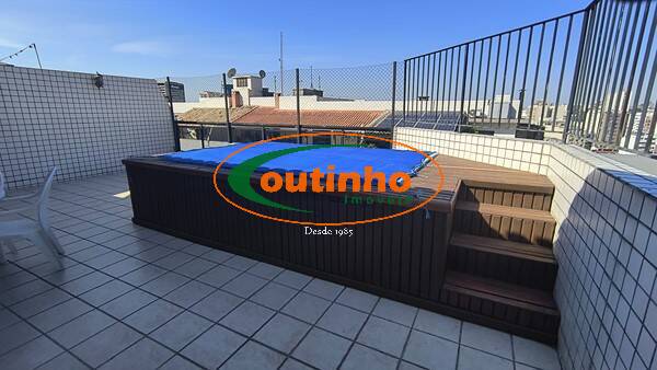 Cobertura, 3 quartos, 189 m² - Foto 2