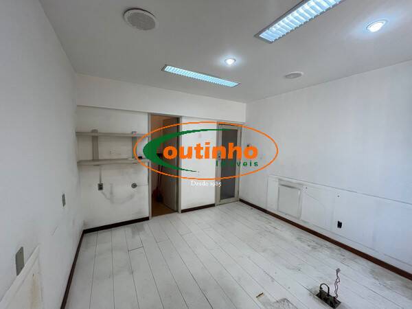 Prédio Inteiro, 25 m² - Foto 1