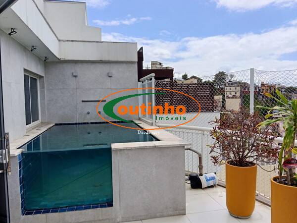 Cobertura, 3 quartos, 165 m² - Foto 1