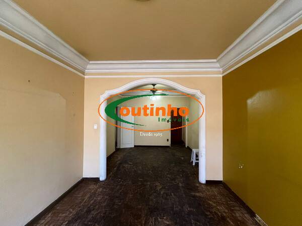 Apartamento, 3 quartos, 117 m² - Foto 2