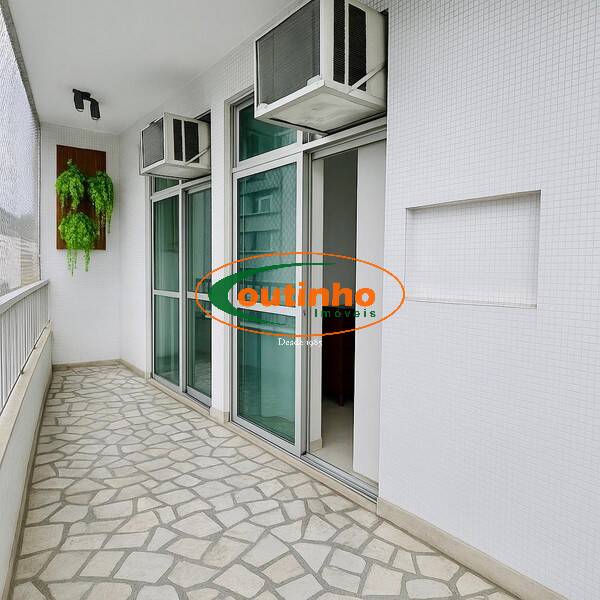 Apartamento, 3 quartos, 100 m² - Foto 2