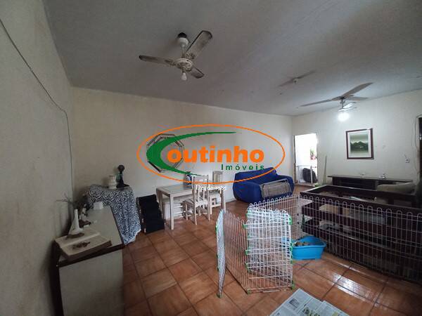 Casa, 8 quartos, 447 m² - Foto 1