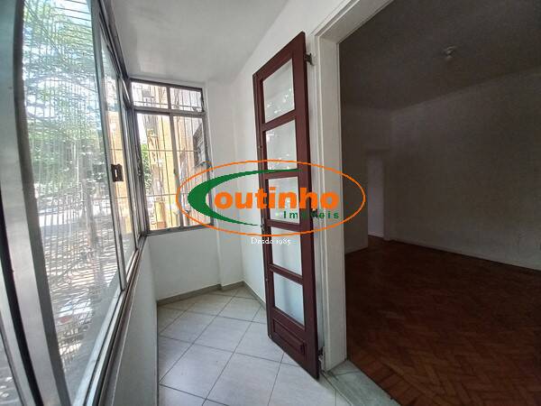 Apartamento, 2 quartos, 68 m² - Foto 3