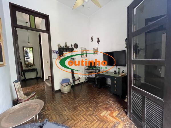 Casa, 5 quartos, 240 m² - Foto 18