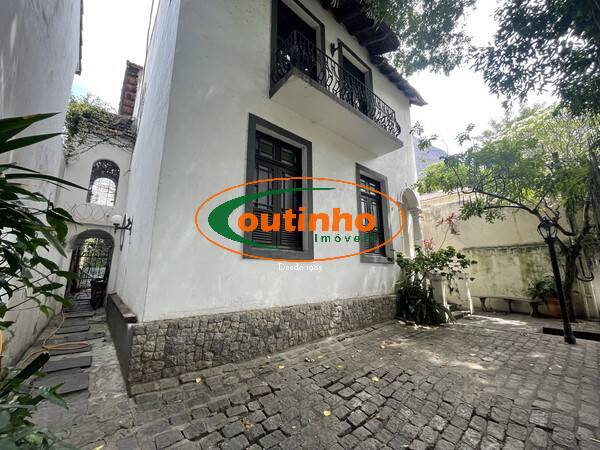 Casa, 5 quartos, 240 m² - Foto 9