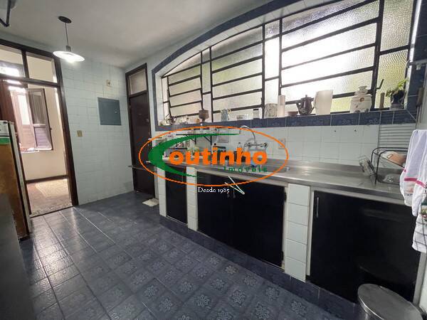 Casa, 5 quartos, 240 m² - Foto 22