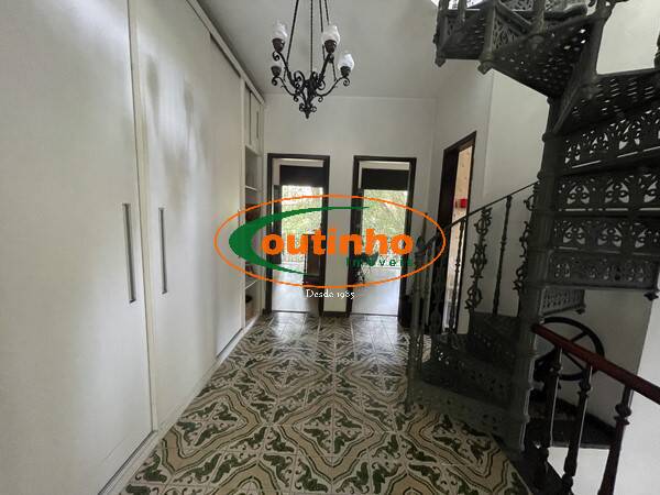 Casa, 5 quartos, 240 m² - Foto 26