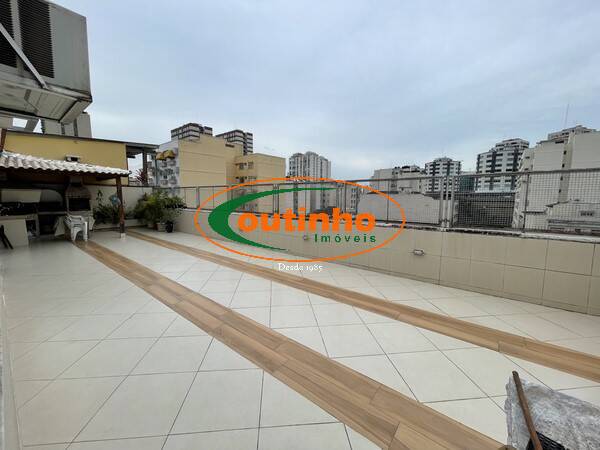 Cobertura, 3 quartos, 204 m² - Foto 4