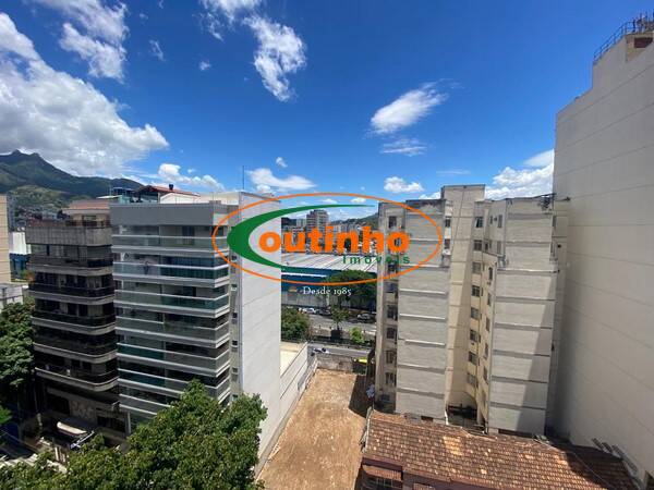 Apartamento, 4 quartos, 140 m² - Foto 1