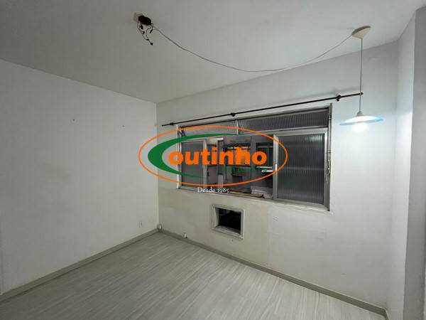 Apartamento, 1 quarto, 32 m² - Foto 2
