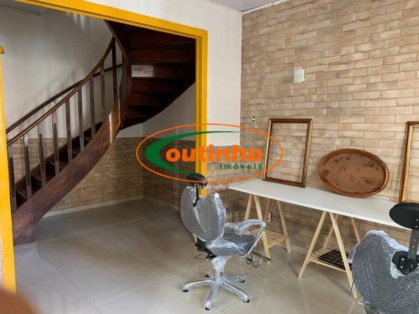 Casa, 5 quartos, 160 m² - Foto 2