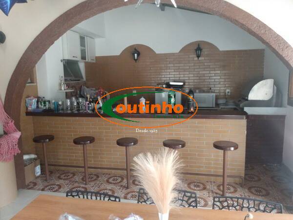 Cobertura, 3 quartos, 242 m² - Foto 44