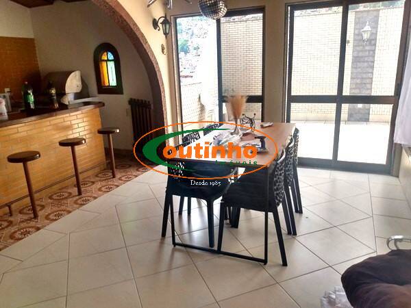 Cobertura, 3 quartos, 242 m² - Foto 43