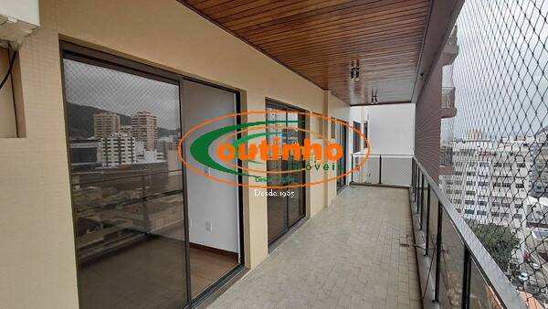 Apartamento, 3 quartos, 136 m² - Foto 2