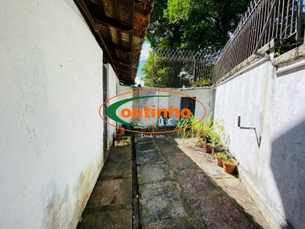 Casa, 4 quartos, 282 m² - Foto 3