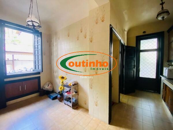 Casa, 4 quartos, 282 m² - Foto 30