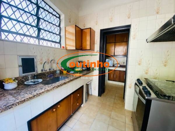 Casa, 4 quartos, 282 m² - Foto 28