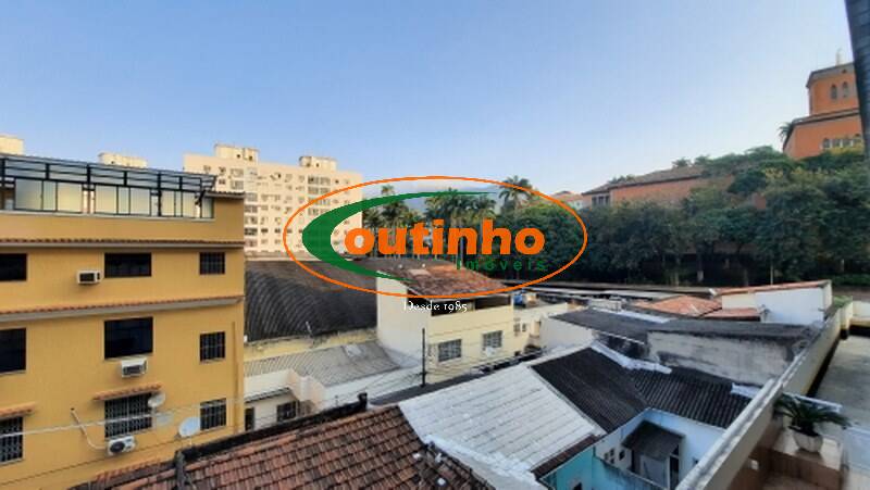 Apartamento à venda com 2 quartos, 65m² - Foto 12