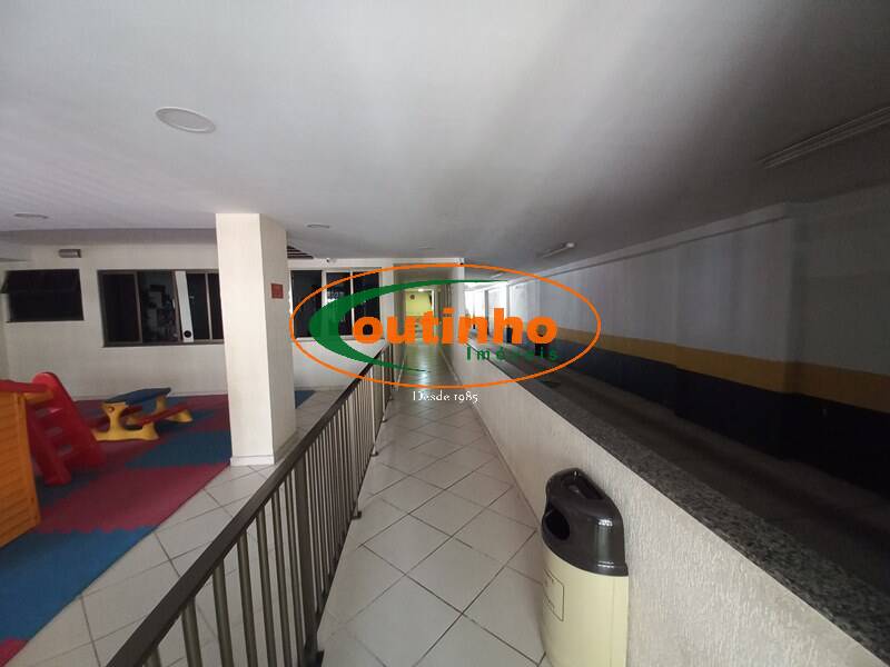 Apartamento à venda com 2 quartos, 107m² - Foto 20