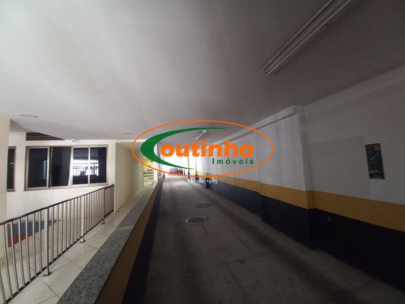 Apartamento à venda com 2 quartos, 107m² - Foto 21