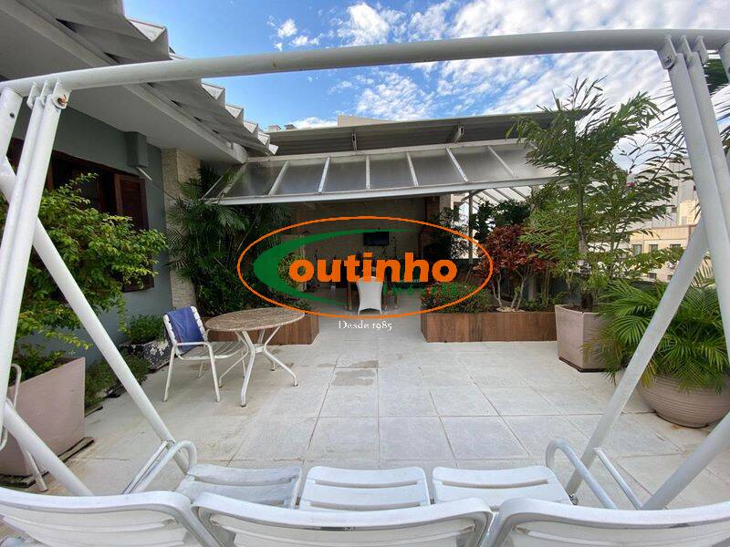 Cobertura à venda com 3 quartos, 200m² - Foto 4