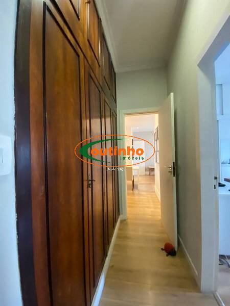 Cobertura à venda com 3 quartos, 200m² - Foto 17
