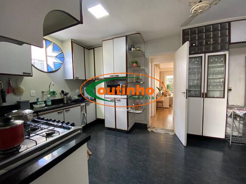 Cobertura à venda com 3 quartos, 200m² - Foto 28